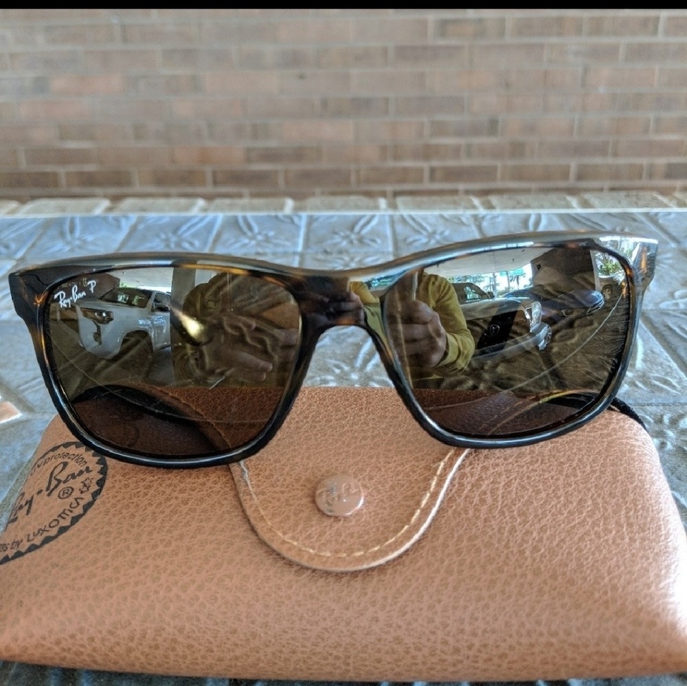 Polarized Ray Ban sunglasses